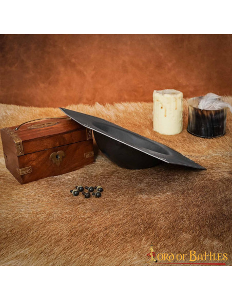 Umbo esagonale per scudo romano in...