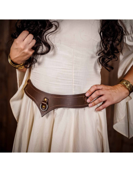 Collare medievale in pelle con anello