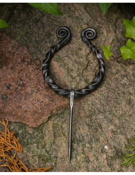 Grande fibula Angús per abiti e mantelle