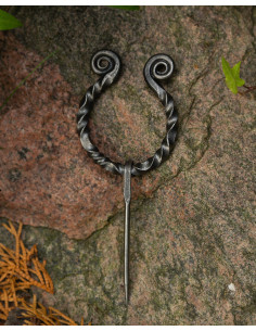 Piccola fibula Angús per abiti e mantelle