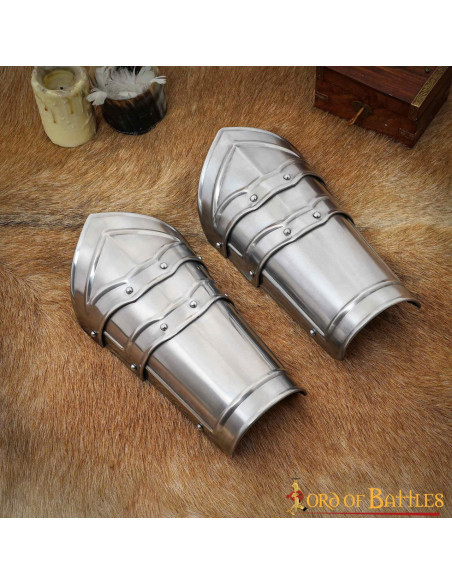 Bracciali in acciaio medievali...