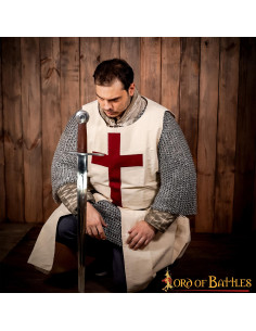 Tabardo dei Cavalieri Templari con croce cristiana