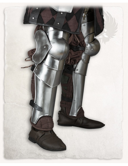 Cosciali e ginocchiere medievali...