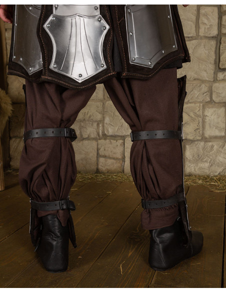 Schinieri medievali Fafnir imbottiti,...