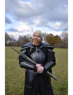 Scarcelas modello Georg con finitura annerita