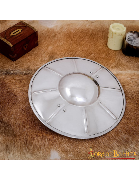 Scudo medievale funzionale in acciaio...