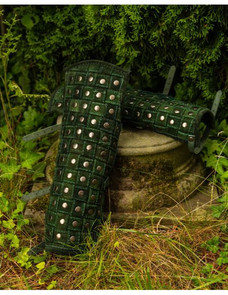 Schinieri medievali rivetti modello...