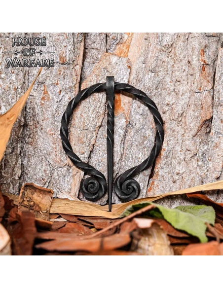 Storica chiusura a mantella in ferro...