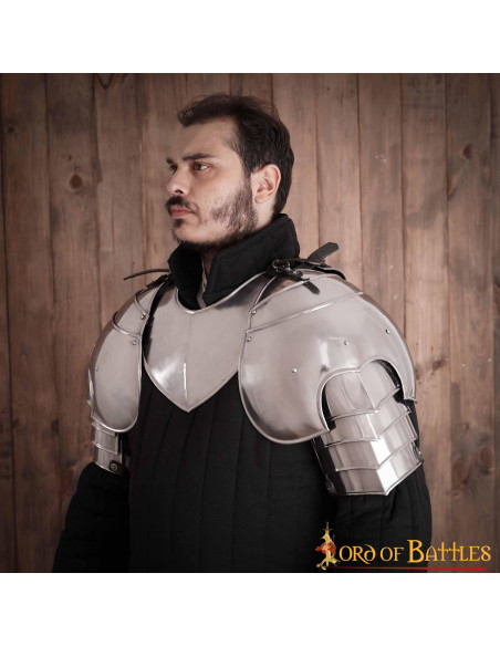 Spalline fantasia con finitura lucida...