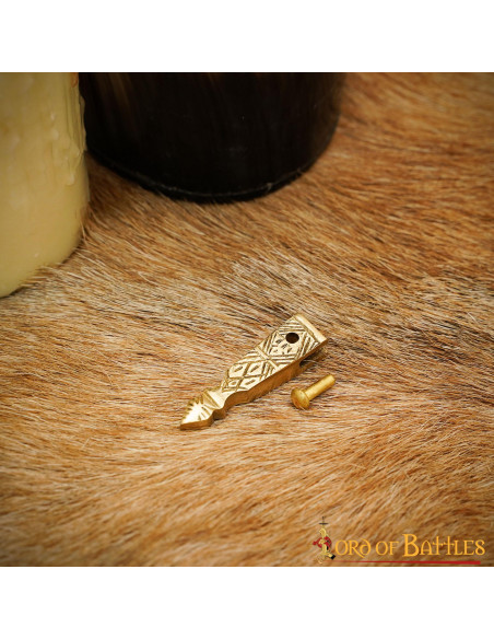 Puntale in ottone per cintura...