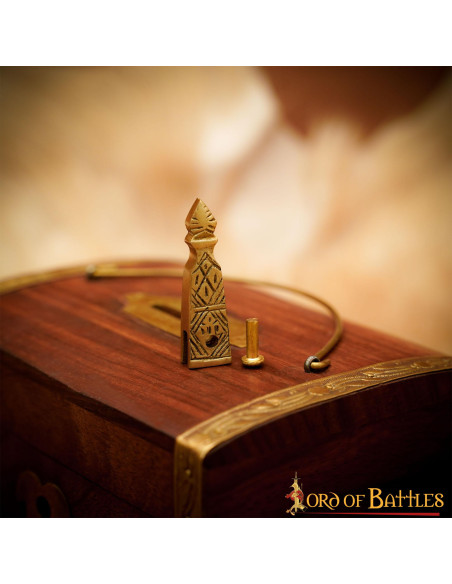 Puntale in ottone per cintura...