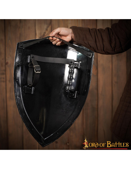 Scudo nero liscio da verniciare (60,9...