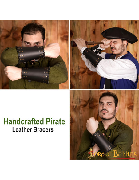 Bracciali medievali in cuoio con...