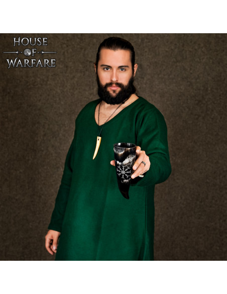 Corno da bere vichingo di design...