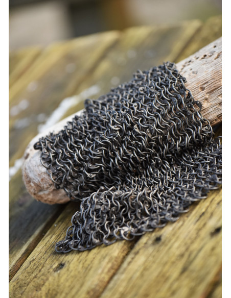 Cotta di maglia rivettata, finitura...