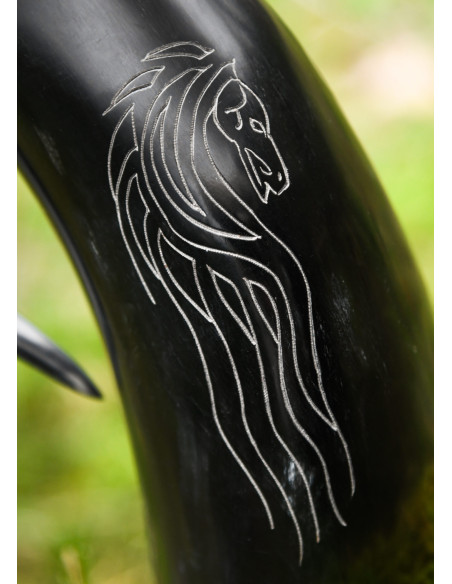 Boccale di birra vichingo cavalli in...