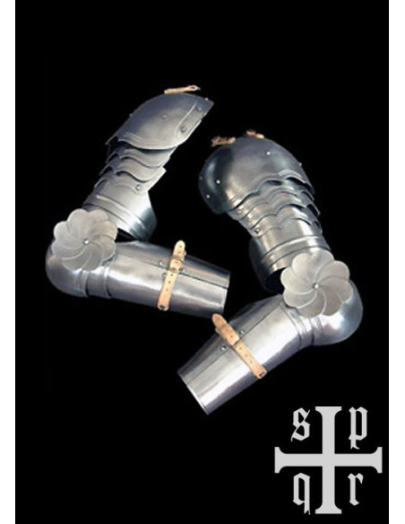 Armi gotiche medievali in acciaio,...