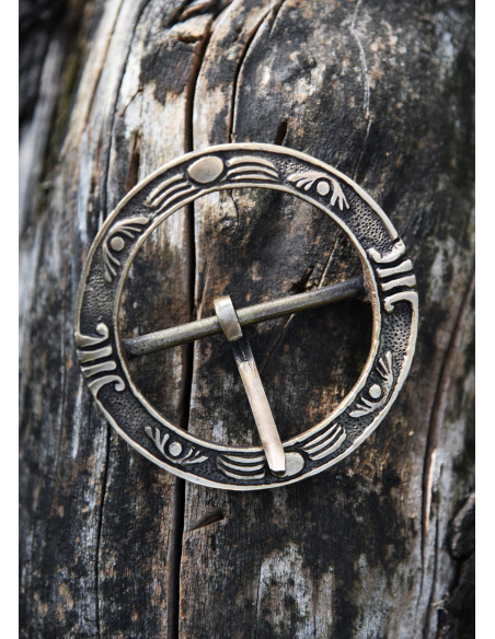 Fibbia rotonda per cintura medievale...