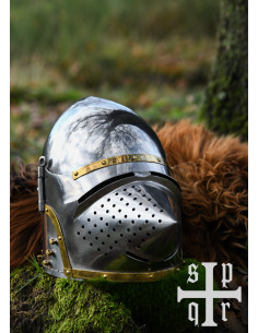 Bacino medievale a becco con visiera removibile, anno 1370 2