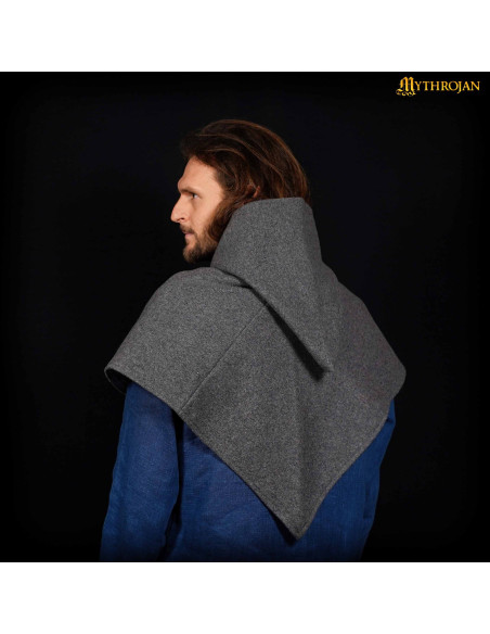 Gugel vichingo in lana modello...