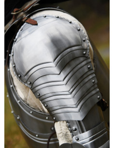 Coppia di spalline gotiche, acciaio 1,2 mm. 2