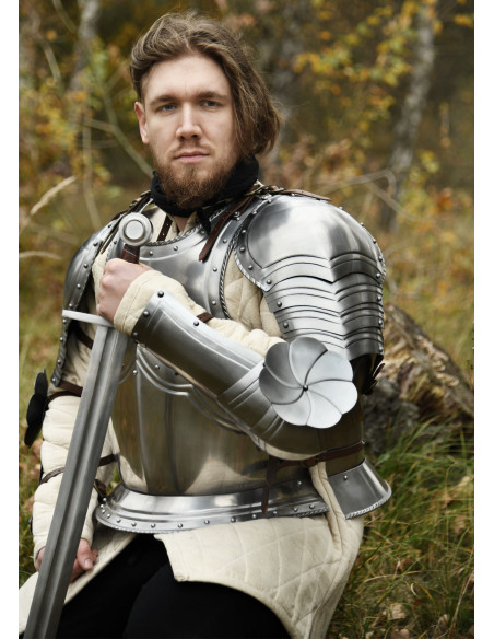 Coppia di spalline gotiche, acciaio...