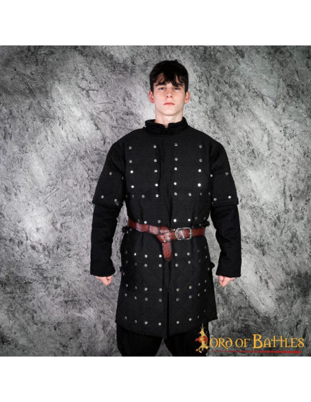 Brigantino nero con piastre...