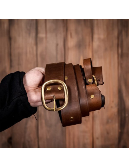 Cintura in pelle marrone in stile...