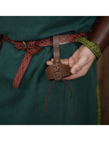 Corno potorio vichingo con balte in...