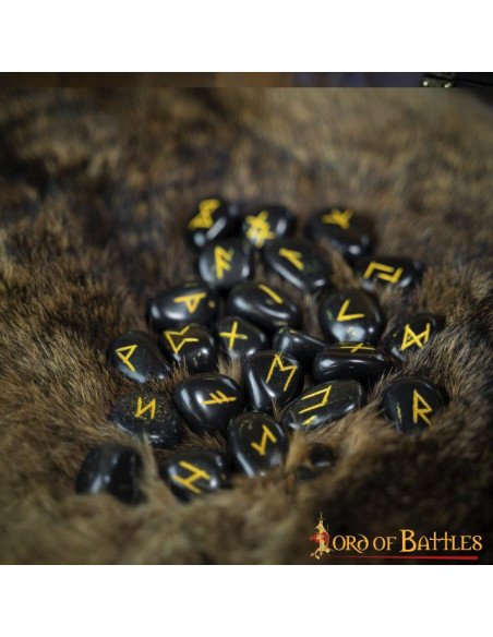 Set di pietre runiche vichinghe fatte...