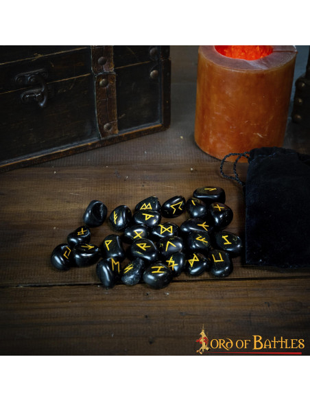 Set di pietre runiche vichinghe fatte...