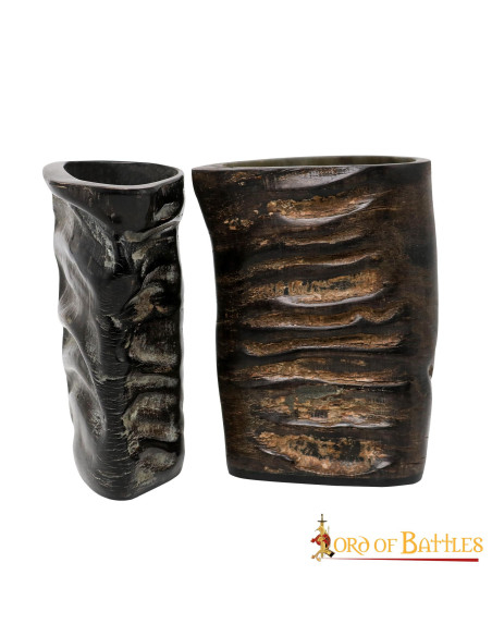 Set di 2 bicchierini in corno vichingo