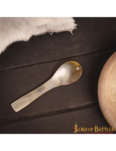 Set di 4 cucchiai in vero corno