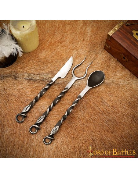 Set di posate medievali, forchetta,...