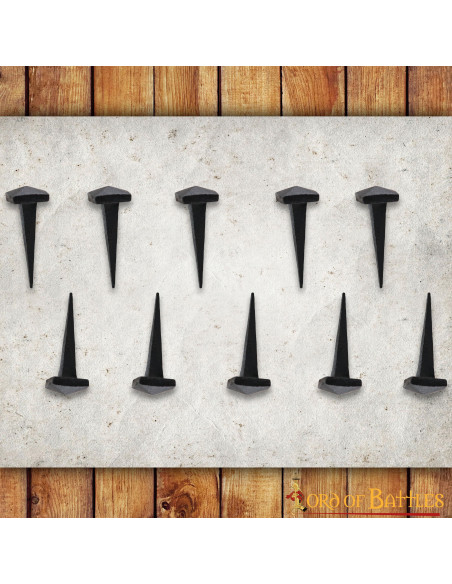 Set 10 chiodi in ferro forgiati a mano
