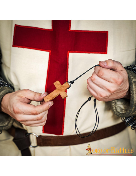 Ciondolo croce cristiana in legno