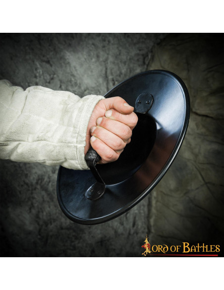 Buckler medievale funzionante fatto a...