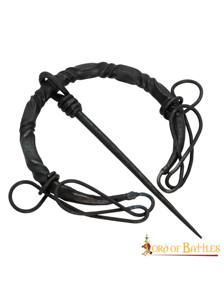 Fibula celtica in ferro battuto con nodi