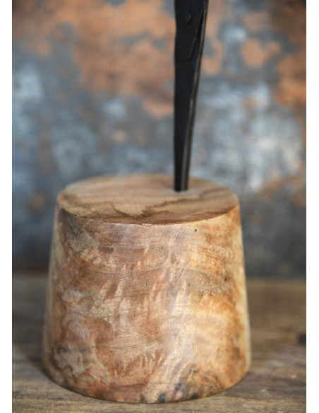 Candelabro medievale da tavolo con...