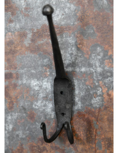 Gancio medievale in ferro battuto per 2 abiti (17 cm.) 2