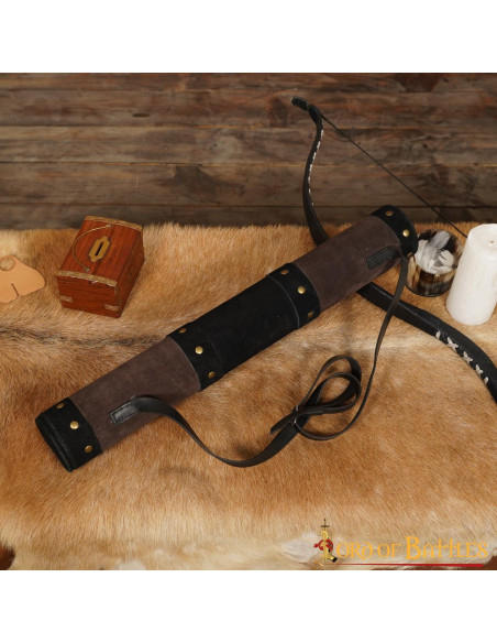 Faretra medievale in pelle, modello...