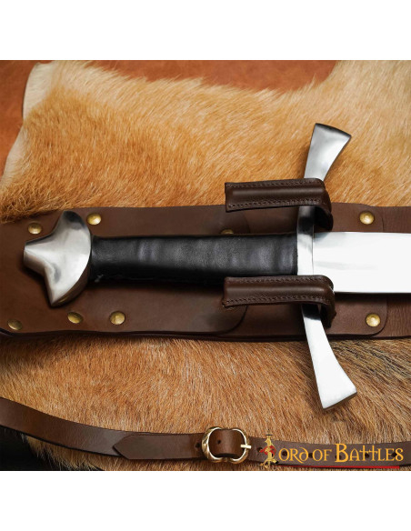 Fodero medievale in pelle per la... Fodero medievale in pelle per la...