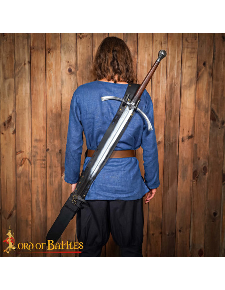 Fodero medievale in pelle per la... Fodero medievale in pelle per la...