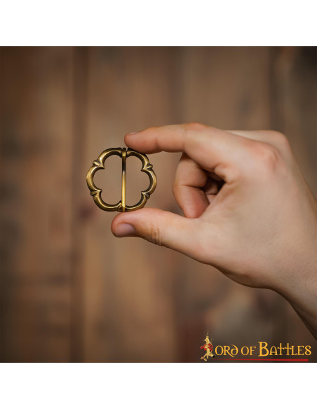 Spilla medievale modello annuar dei...