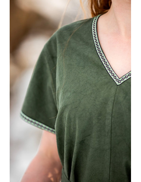 Tunica medievale da donna modello...