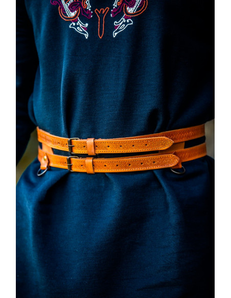 Doppia cintura vichinga in pelle...