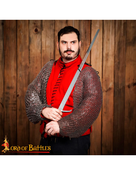 Spalle e maniche in rete con anelli... Spalle e maniche in rete con anelli...