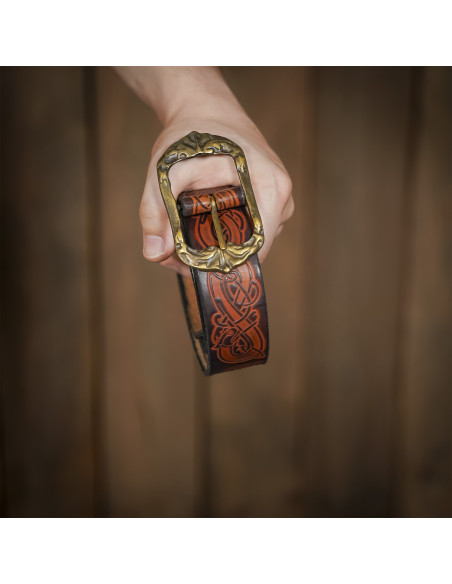 Fibbia medievale in ottone antico dal...