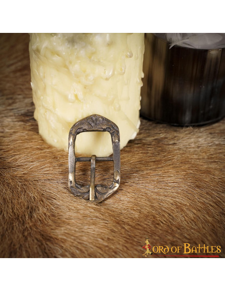 Set di 3 fibbie medievali in ottone...