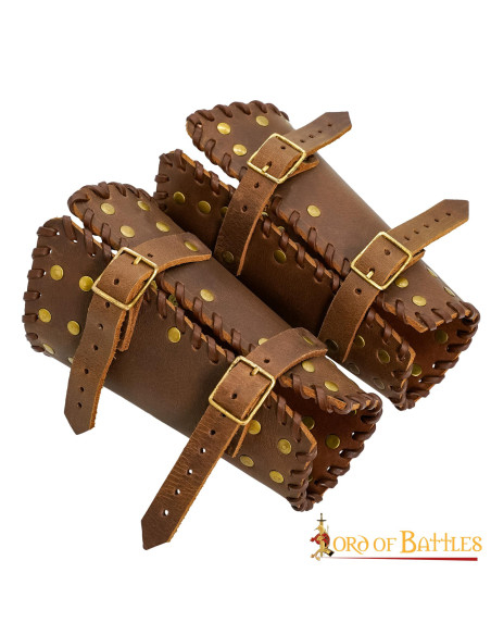 Bracciali medievali in pelle marrone...